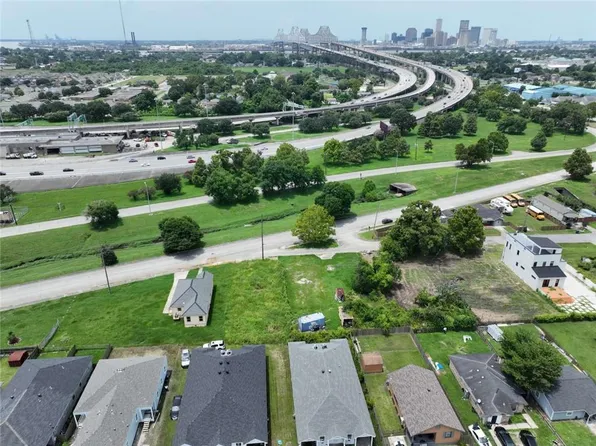 1906 Numa St, New Orleans, LA 70114