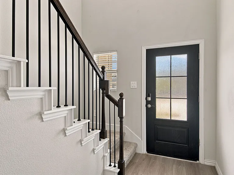 810 Honeydew Ln — Photo 31
