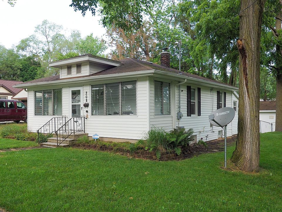 1st image of 208 Garfield Ave