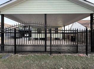 2626 1/2 Ivy St, Houston, TX 77026