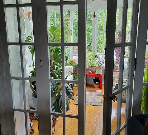 Looking into the sunroom