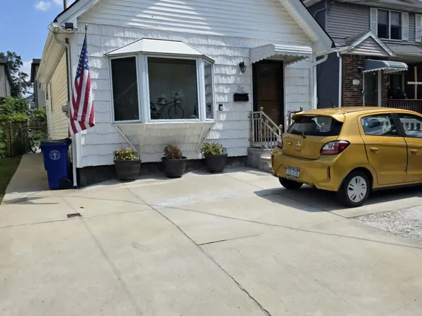 35 Shelley Ave, Staten Island, NY 10314