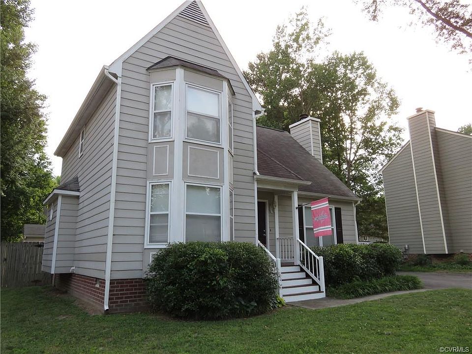 1st image of 7415 River Pine Dr