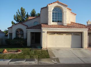 9809 Russett Wood Cir, Las Vegas, NV 89117