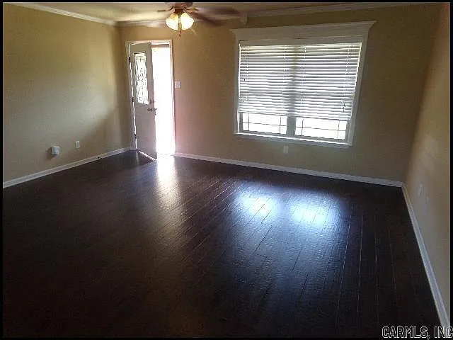 5532 Trammel Estates Dr — Photo 2