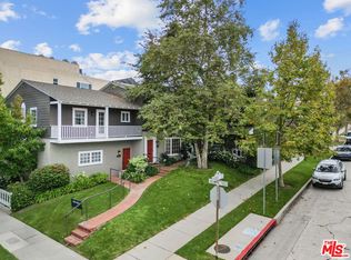 9528 W Olympic Blvd, Beverly Hills, CA 90212