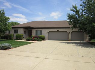 758 Christopher Dr, Forsyth, IL 62535