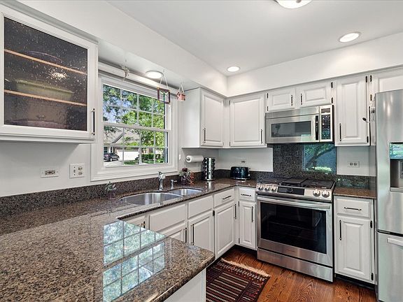 5th image of 236 Parktrail Ct