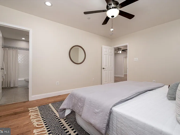 1400 Lower View Ct — Photo 14