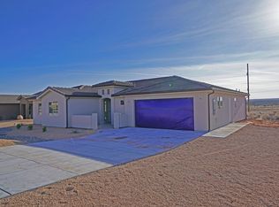 1108 E Manzanita Dr, Apple Valley, UT 84737