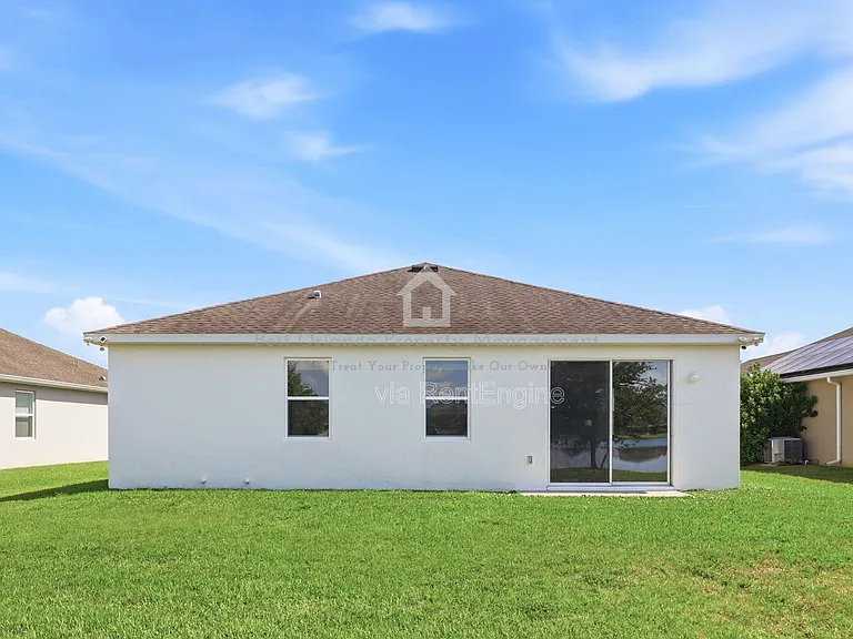 3912 Wind Dancer Cir — Photo 30