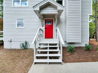 810 Flintwood Ct, Raleigh, NC 27609