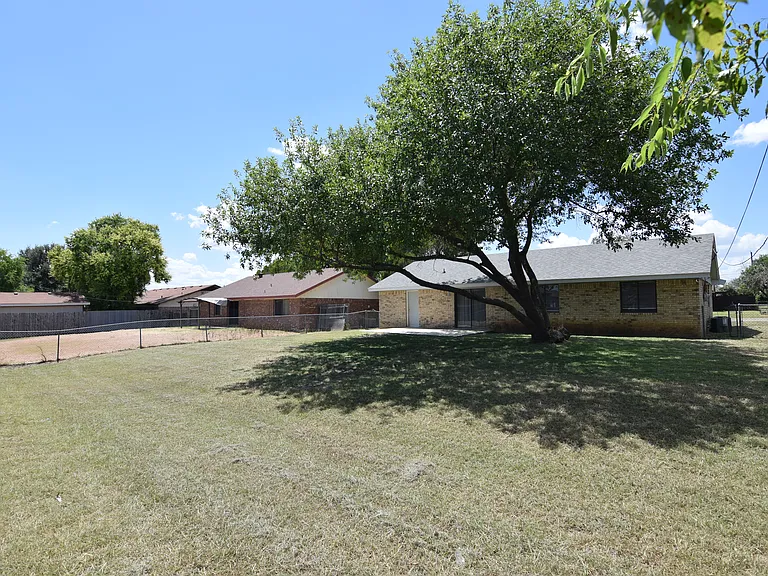 2002 Dusk Dr — Photo 15