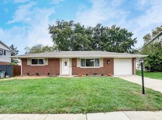 105 Woods Rd, Springboro, OH 45066