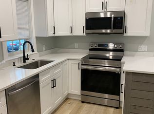 34 Salem St #2, Wakefield, MA 01880