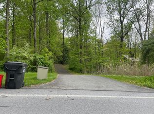 1106 S Barbara Dr, Alburtis, PA 18011