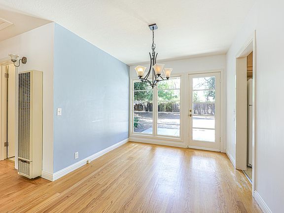 5th image of 3762 La Donna Ave