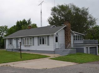 720 N Main St, Necedah, WI 54646