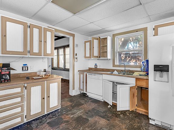 5th image of 46 Ruth St