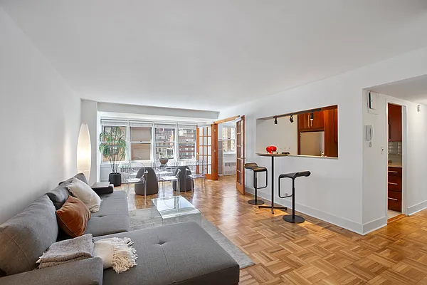 Rented by Douglas Elliman | media 7