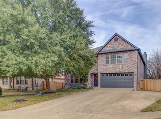 909 Skylark Hill Ln, Pflugerville, TX 78660