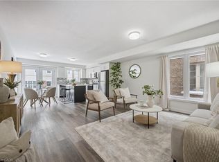 205 W Oak Trl #26, Kitchener, ON N2R 0J2