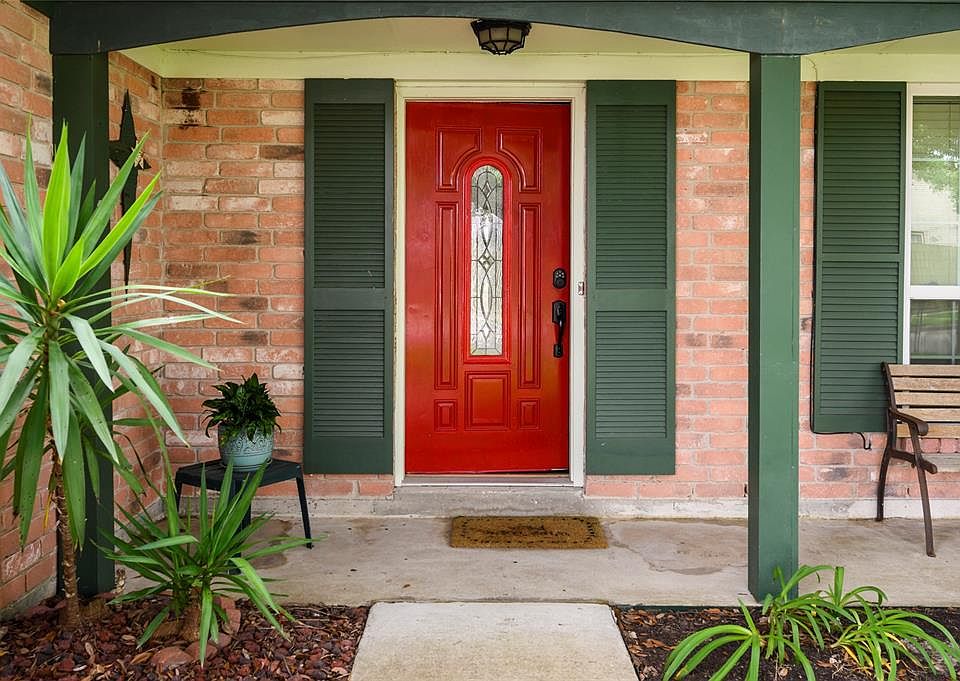 1st image of 3604 Ginger Ln