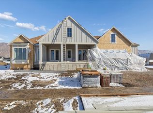 587 S Daniel Dr #817, Farmington, UT 84025