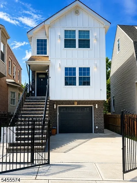 45 New St #1