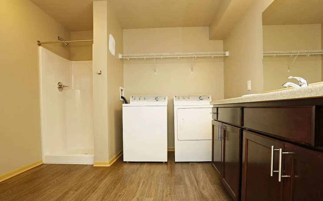 2 bed, 936 sqft, $1,152 — Photo 4