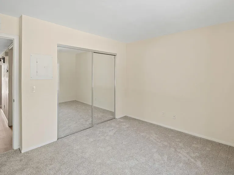 14996 Avenida Venusto #28 — Photo 20