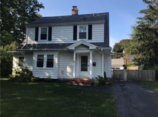 84 Briarcliffe Rd, Rochester, NY 14617