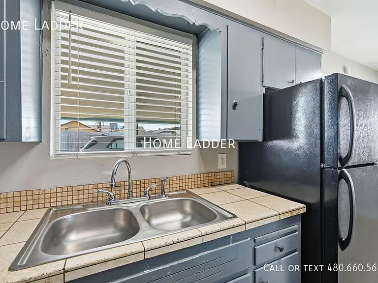 6747 N 26th Ave #3 — Photo 9