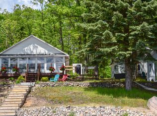 9671 W Oak Dr, Lake City, MI 49651
