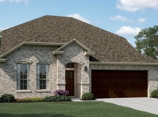 654 Southern Hills Dr, Red Oak, TX 75154