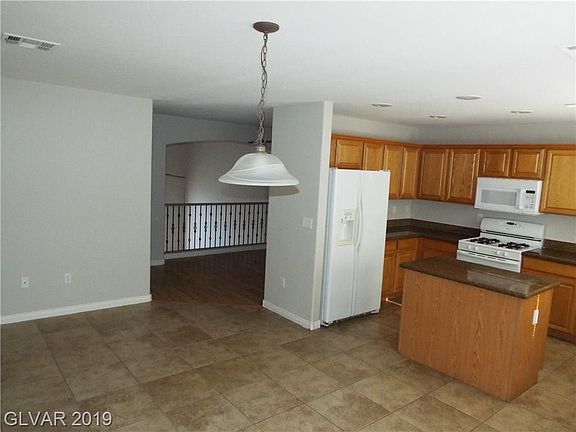 3rd image of 2792 Fountain Vista Ln #0