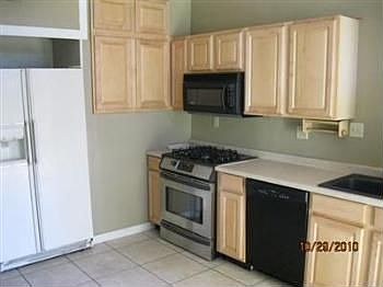 2nd image of 41 Rose Ave