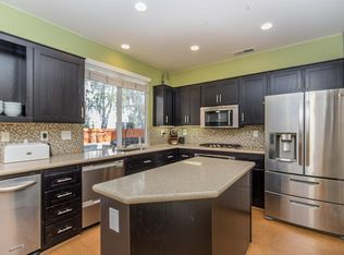 3935 Rodene St, Thousand Oaks, CA 91320