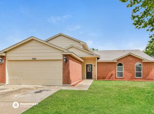 7733 Virgie Ct, Watauga, TX 76148
