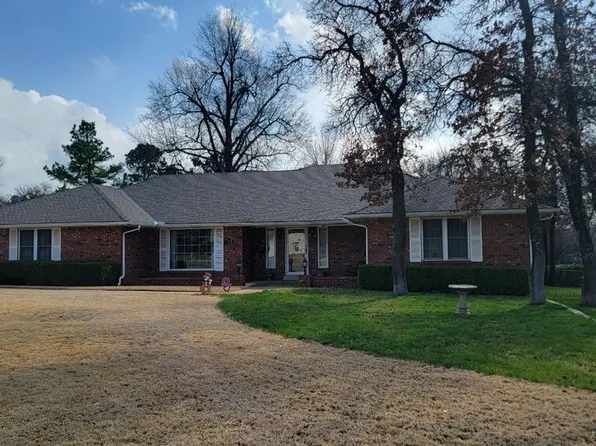 2012 Rolling Creek Rd, Edmond, OK 73034