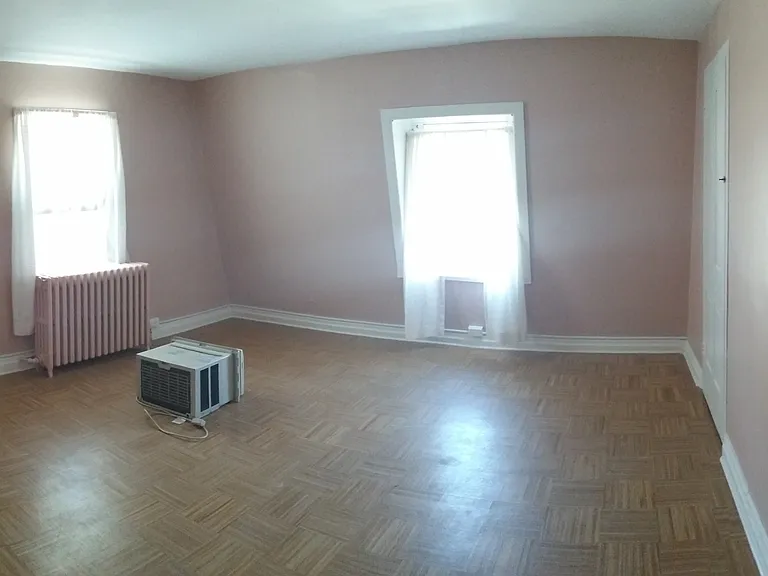 410 Dorrance St — Photo 6