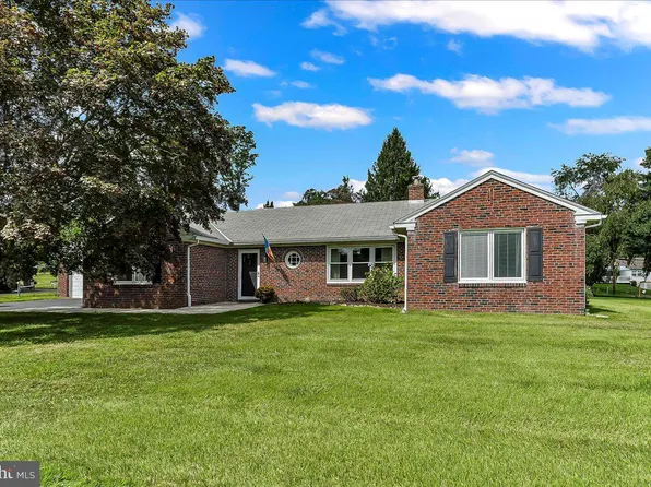 3427 Horton Rd, Newtown Square, PA 19073