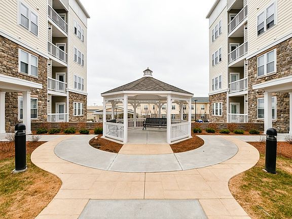 2nd image of 130 University Ave #1112