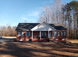 20525 Horseshoe Rd, Carson, VA 23830