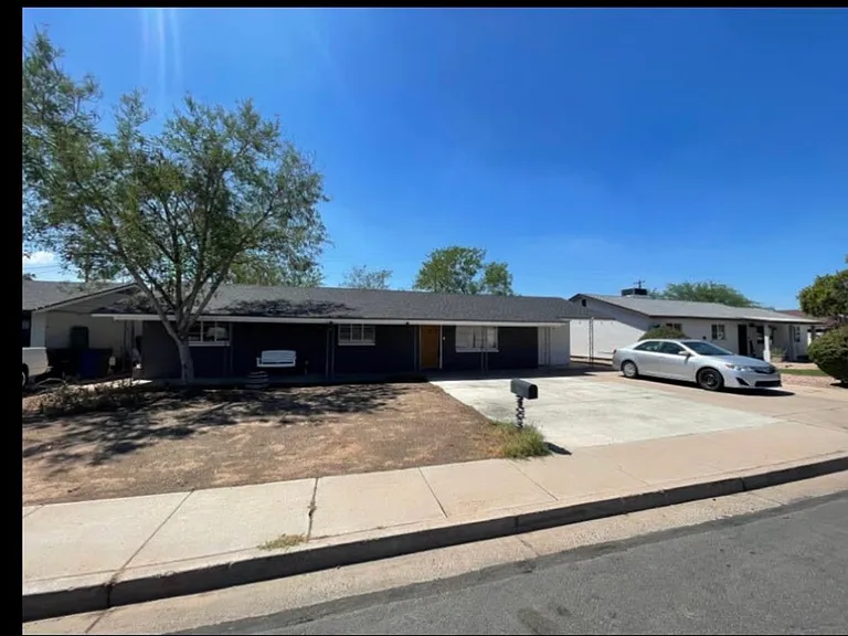 512 N Ironwood Dr — Photo 3
