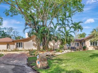 17220 SW 77th Ct, Palmetto Bay, FL 33157