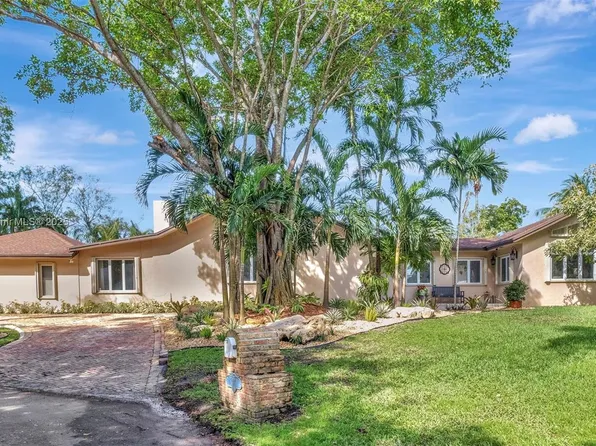 17220 SW 77th Ct, Palmetto Bay, FL 33157