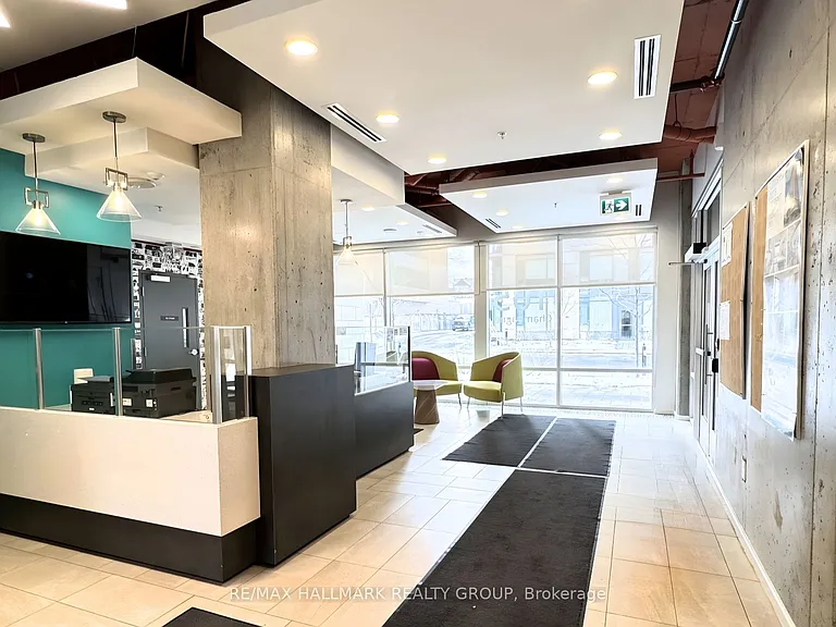 105 Champagne Ave S #1706 — Photo 28