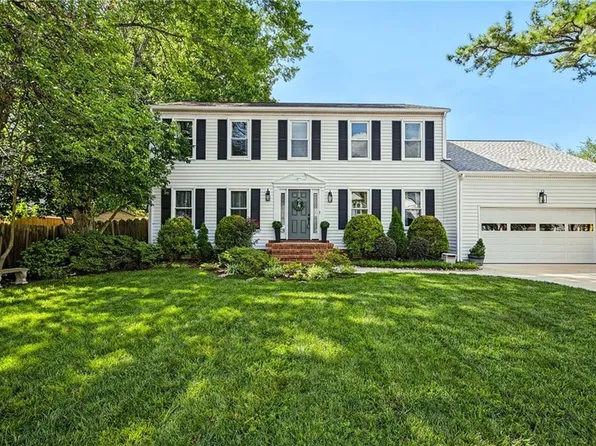 5240 Albright Dr, Virginia Beach, VA 23464