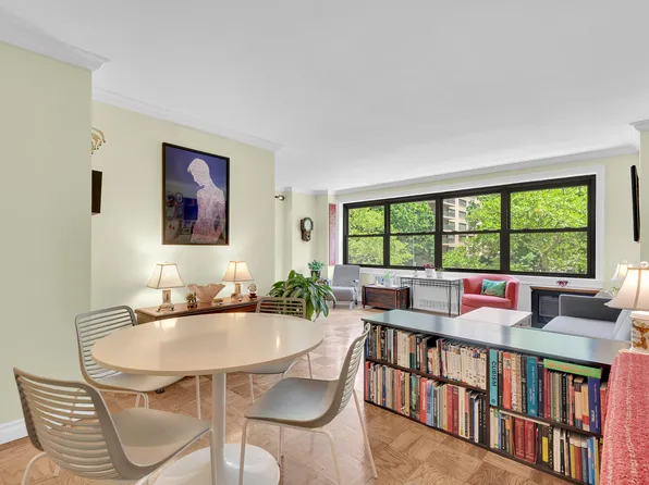185 West End Avenue image 1 of 12